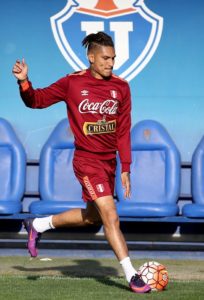 Paolo Guerrero será el capitán de Perú. Foto: FPF