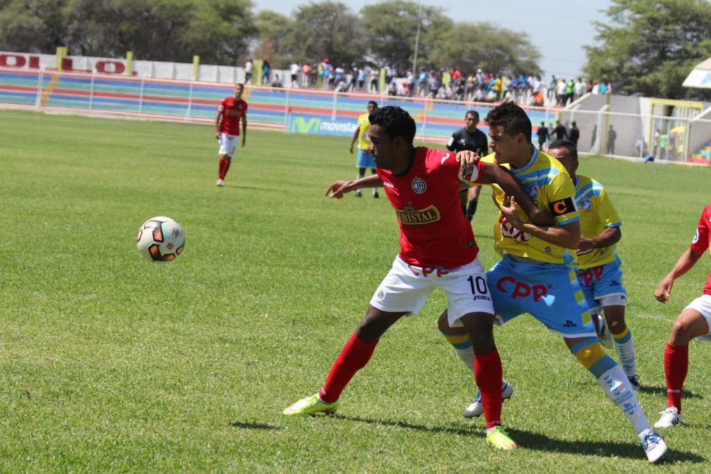 La Bocana quedó cerca del descenso