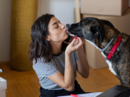 ¿Es malo besar a los perros? Un estudio reveló lo que podría causarte