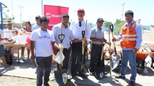 Autoridades de Puerto Rico reciben implementos de limpieza para el cuidado de las playas de la caleta