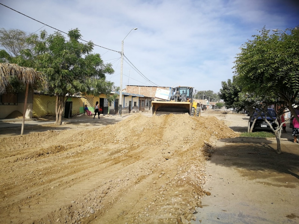 Castilla: 14 mil vecinos del A.H. El Indio se beneficiará con la construcción de pistas y veredas