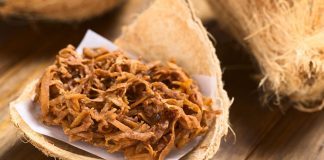 COCADAS. GASTRONOMÍA. COMIDA PERUANA. RECETA