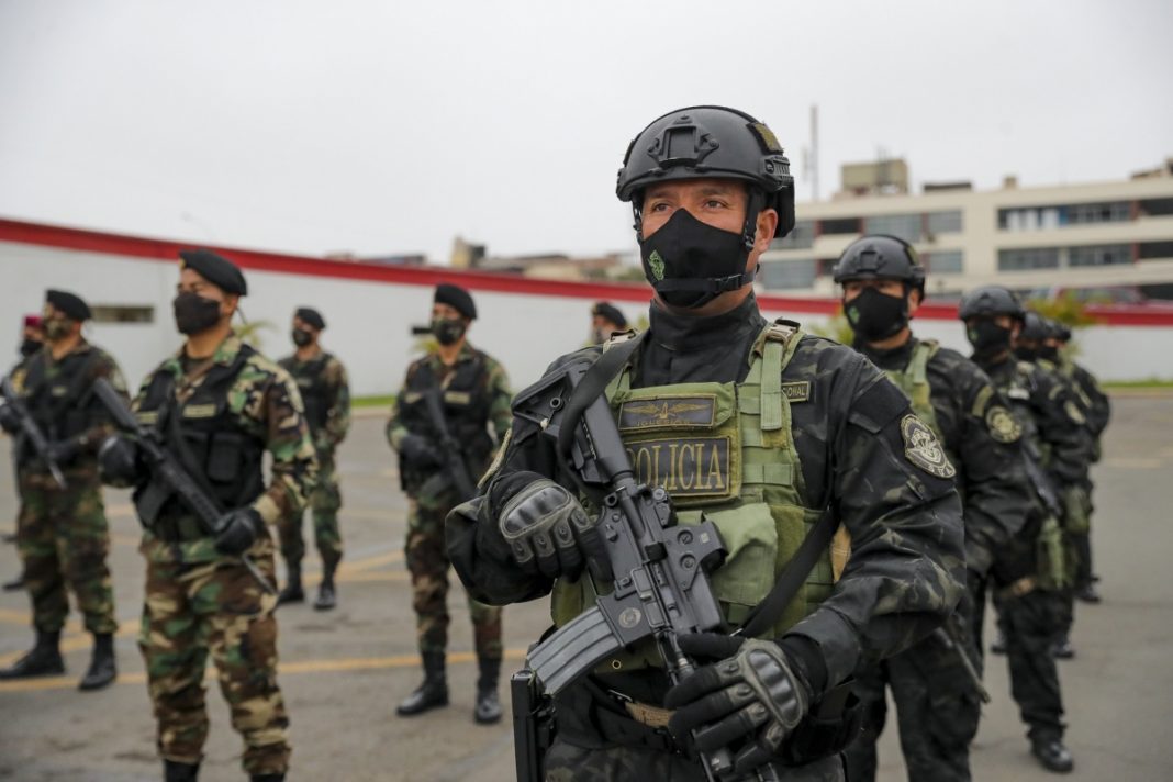 Jefe del comando operativo de la PNP: “En Brasil no lanzaron dinamitas ni explosivos a los policías”
