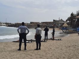 Tres bañistas son salvados de morir en playa de Máncora