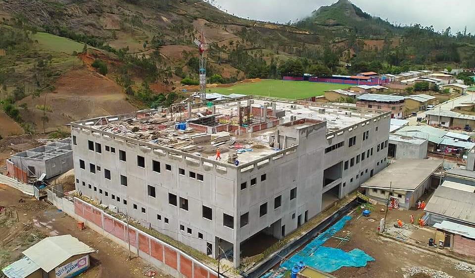 Medio millón de piuranos perjudicados por paralización de las obras en 4 hospitales 