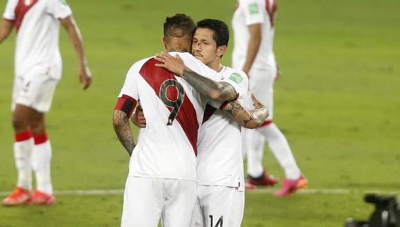 Paolo Guerrero le dio permiso a Lapadula para usar la 9 en Copa América