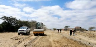 Rehabilitan 10 kilómetros de trocha carrozable en Tambogrande