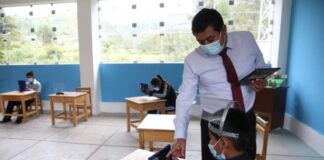 Piden implementar escuelas públicas para retorno de clases presenciales en Piura