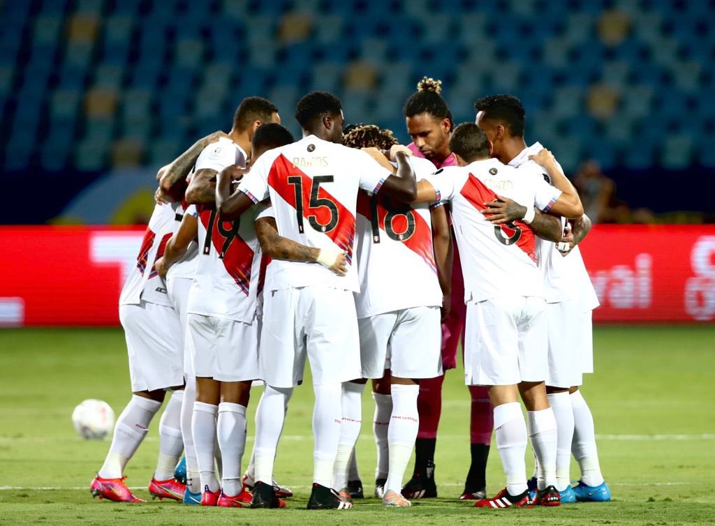 Selección peruana se enfrenta hoy ante Panamá en el Nacional