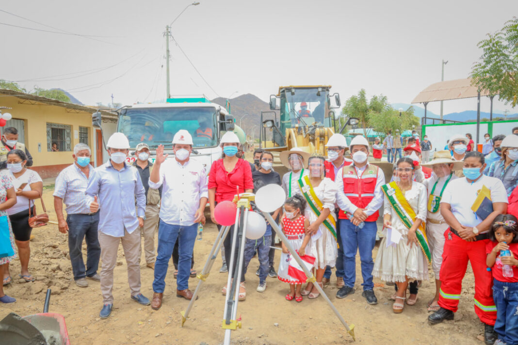 Inician construcción de pistas y veredas en Morropón tras más de 49 años de espera
