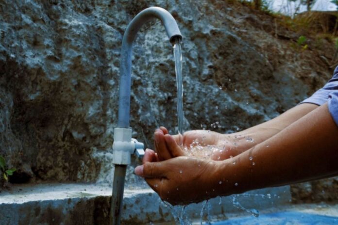 Conoce cómo hacer un reclamo por los servicios de agua potable y alcantarillado