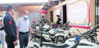 Encuentran vehículos y motocicletas inoperativas en 4 dependencias policiales de Piura
