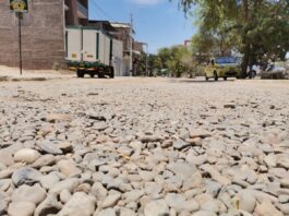 El Gobierno Regional Piura anunció que construirá pistas y veredas en más de 50 calles de la urbanización Miraflores. Luego de que estas quedaran afectadas por el fenómeno del Niño Costero del año 2017.