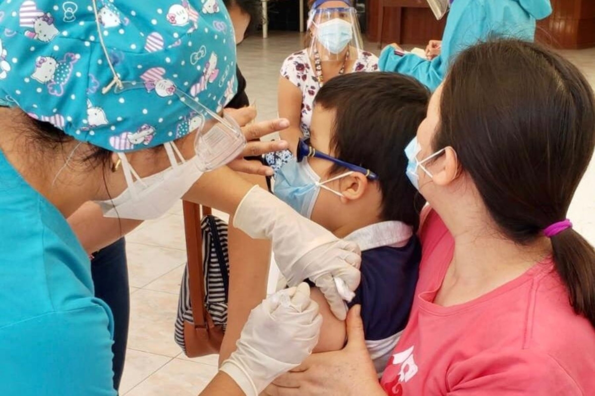 Vacunación de niños: grupo de 10 a 11 años será el primero