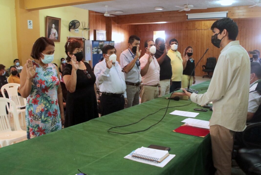 Paita: Alcalde juramenta cinco juntas directivas de Juvecos