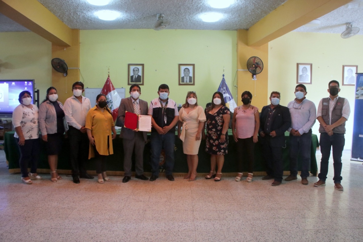 Paita: Alcalde juramenta cinco juntas directivas de Juvecos