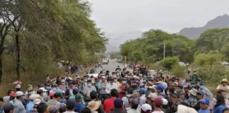 Ayabaca: pobladores evalúan paro para exigir reinicio de 14 obras abandonadas