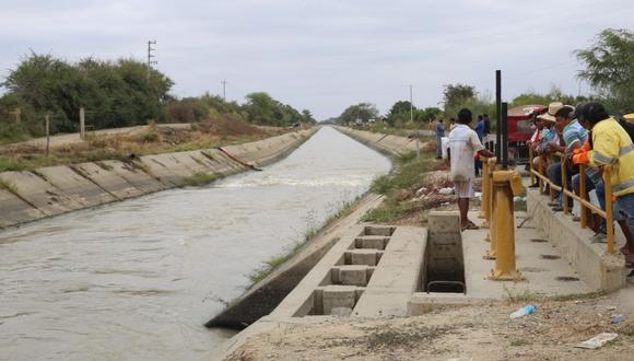 Hallan el cuerpo de un joven ahogado en canal de Catacaos