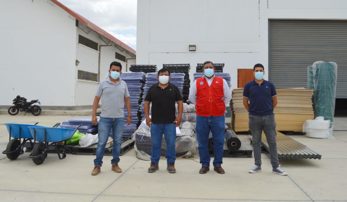 COER atiende a familias afectadas por lluvias en la sierra piurana