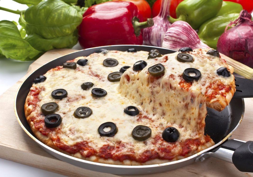En la búsqueda constante del sabor, te traemos una opción innovadora de una receta de masa de pizza a la plancha.