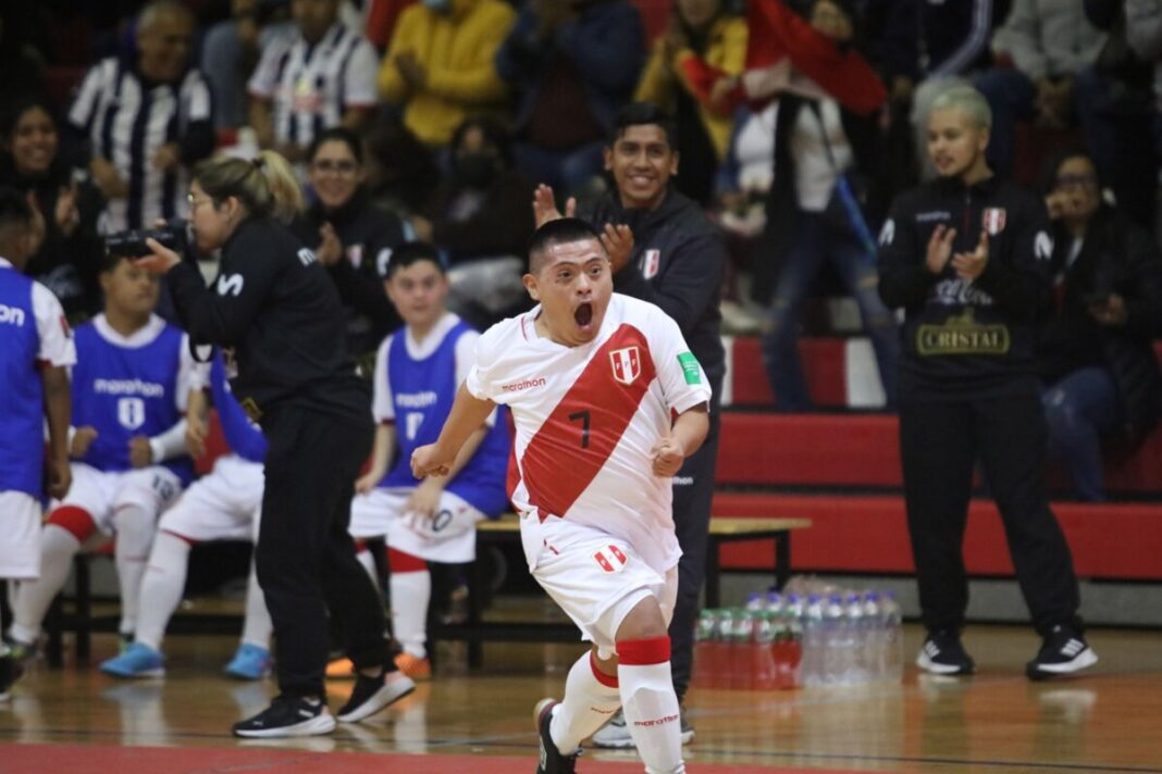 Perú campeona en el primer Clásico del Pacífico de Futsal Down