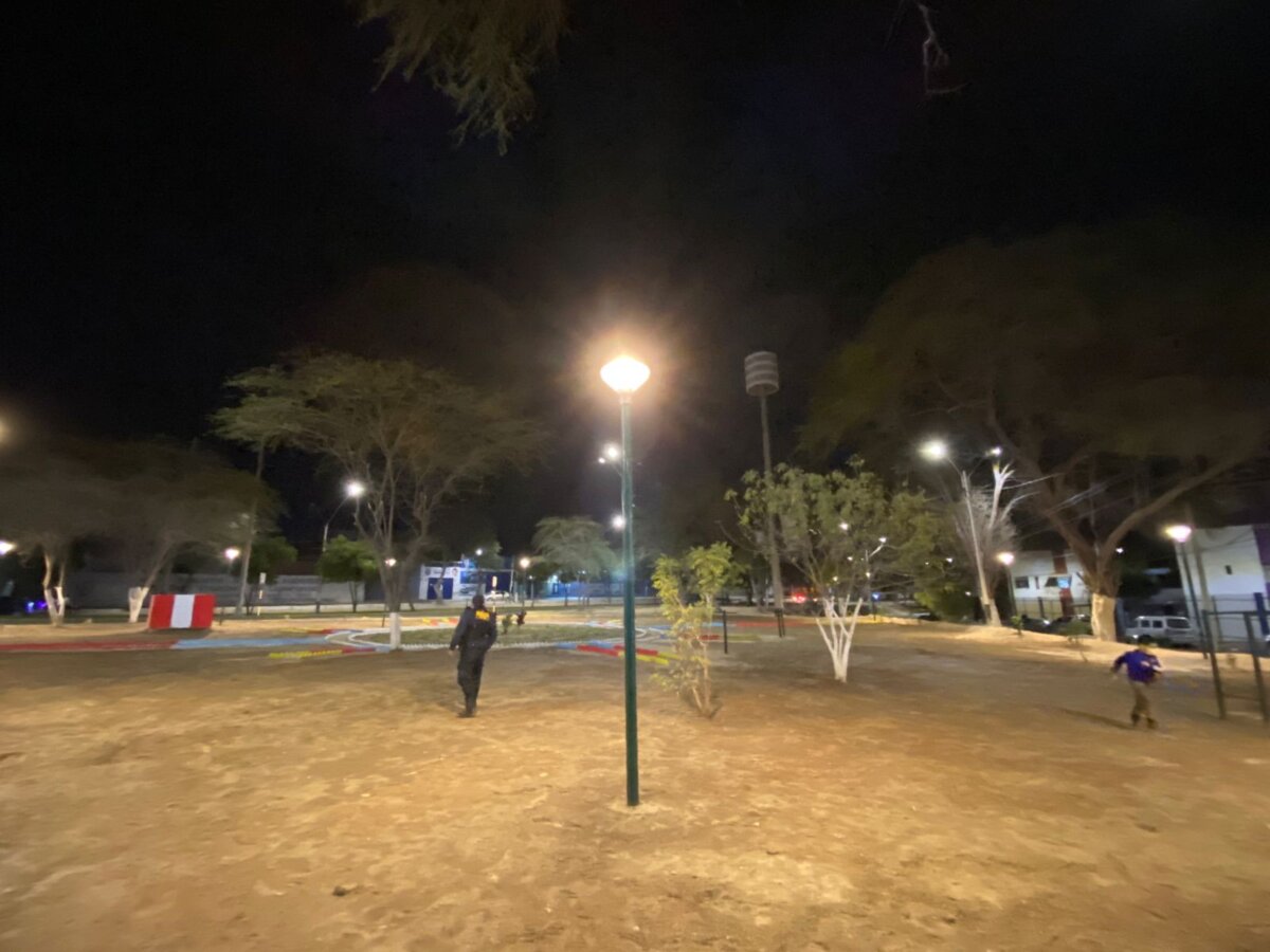 Piura: Enosa inaugura iluminación LED en avenida Sullana y parque de Urb. Angamos