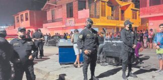 Sullana: De siete balazos matan a venezolano en su puesto de comida