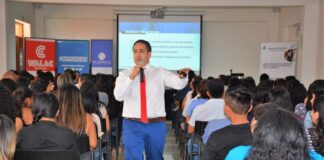 Ismael Banegas presenta conferencia sobre venta remota en Piura