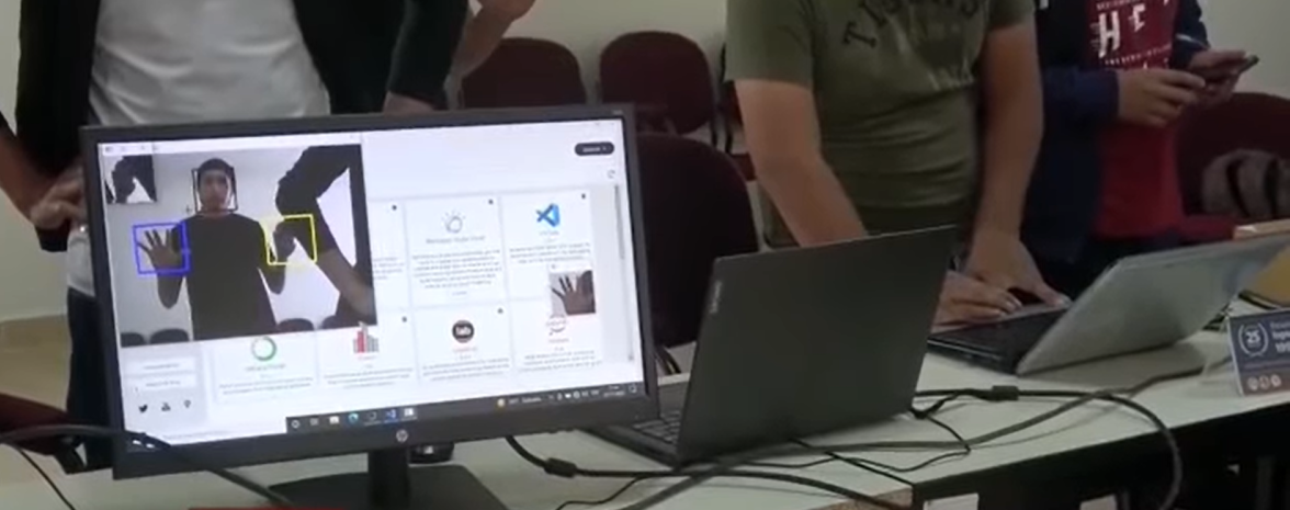 Alumno piurano crea software que registra las armas de fuego en video