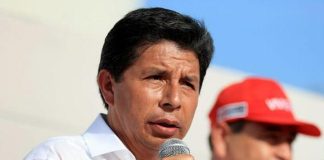 Castillo acusa a presidenta Boluarte, a la fiscal de la nación y al titular del Congreso de dirigir un plan en su contra