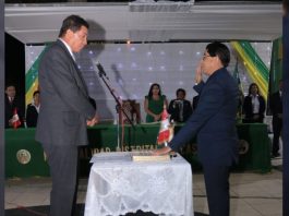 Walther Guerrero juró como alcalde de Castilla en Año Nuevo