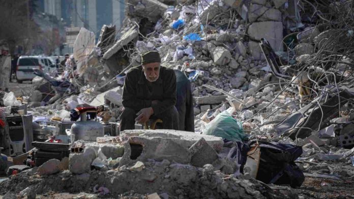A 46,530 aumentó cifra de fallecidos del terremoto en Turquía y Siria.
