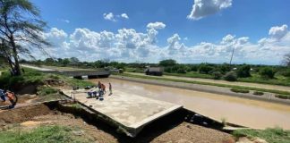 PECHP repara losas de concreto del canal de derivación "Daniel Escobar". / Foto difusión.