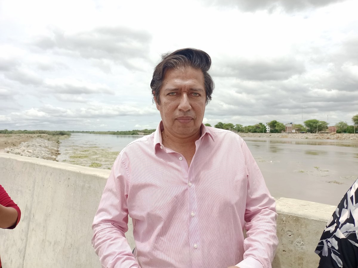 Un monitoreo horario del lecho del río Piura para saber si se está colmatando y a qué velocidad se colmata para tomar las alertas necesarias. 
