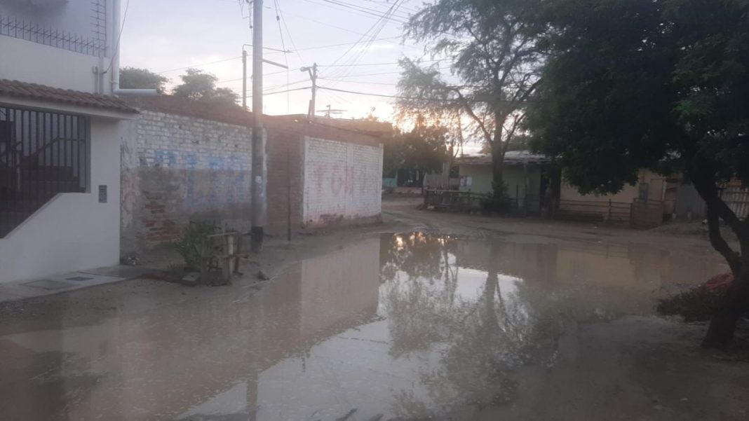 Persiste problemática en la urb. Los Educadores, tras las fuertes lluvias en la región Piura.