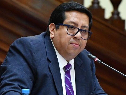Ministro de Economía asegura que el país cuenta con recursos suficientes para atender la emergencia. / Foto difusión.
