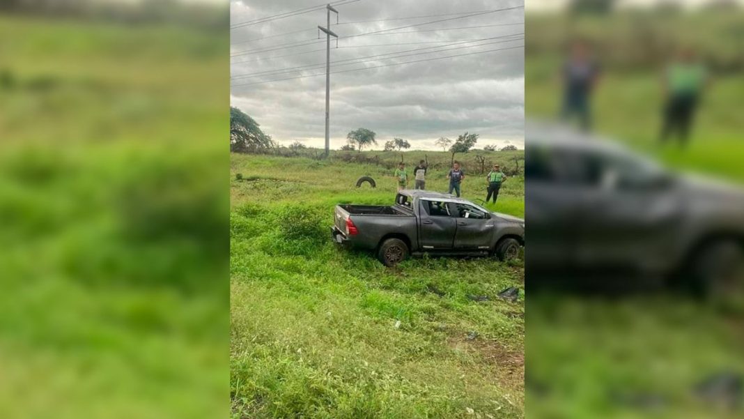 Despiste de camioneta deja una mujer ayabaquina fallecida. / Foto difusión.