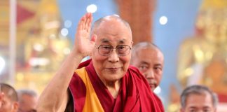 Caso Dalái Lama: ¿cómo le enseño a mi hijo a defenderse frente a una situación de abuso?. / Foto difusión.