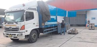 Piura: intervienen camión del Ejército cargado de mercancía de contrabando 