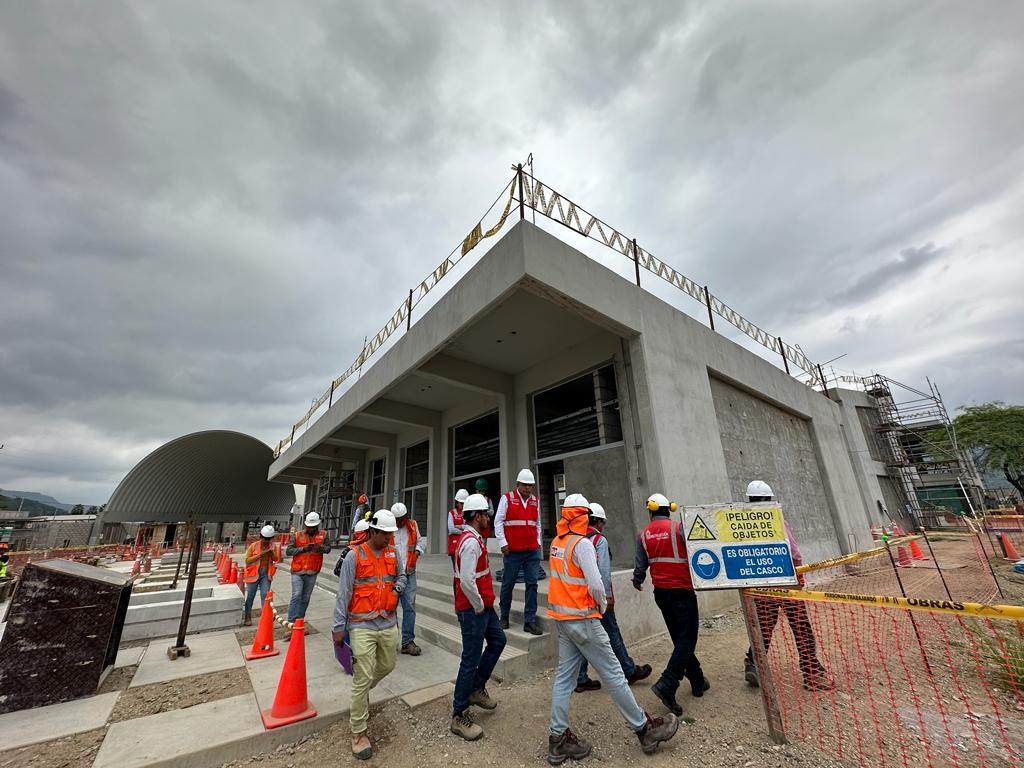 Piura: obras de reconstrucción en 11 colegios lucen paralizadas