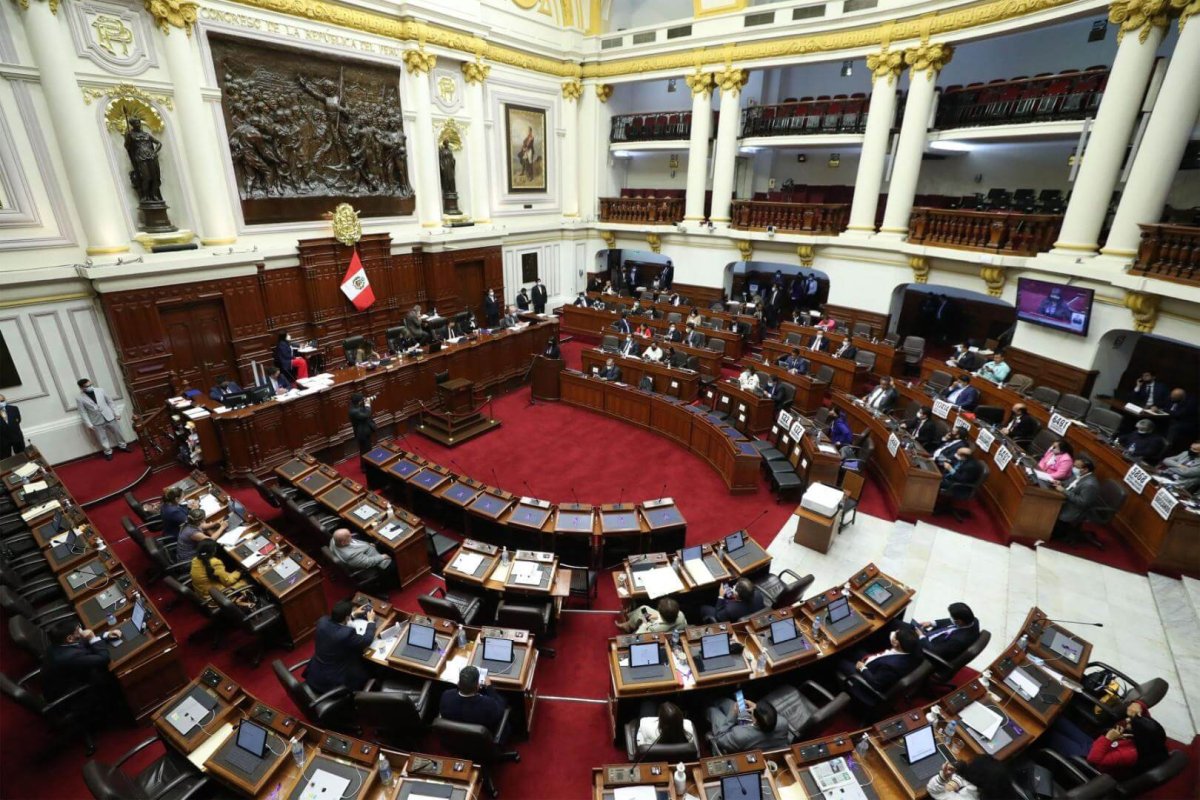 Congreso blinda a "Los Niños" y archiva acusación penal en su contra.