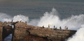 Fuertes oleajes provocan cierre de 102 puertos y caletas en el litoral peruano