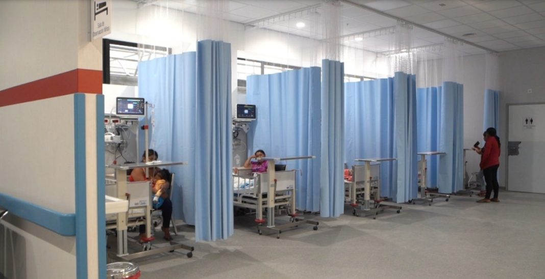 Nuevo hospital de Chulucanas inicia atención de pacientes en área de emergencia.