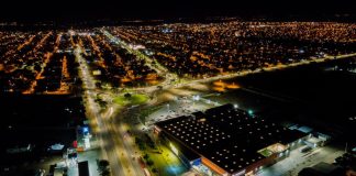 Enosa remodelará más de 36 KM de redes e instalará más de mil luminarias LED en distritos de Sullana
