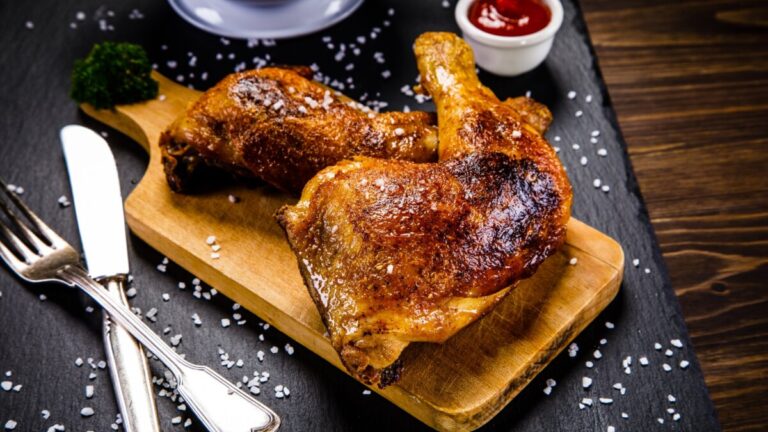 Conoce cinco datos curiosos sobre el pollo a la brasa