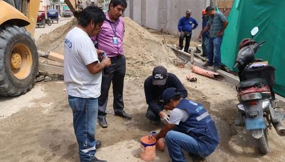 Piura: realizan operativo para retirar redes clandestinas de agua y alcantarillado