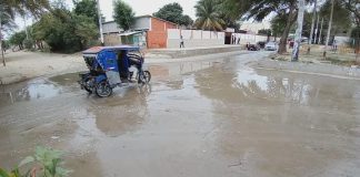 Piura: escolares y vecinos del A.H. San Martín son afectados por aguas servidas de dren PetroPerú