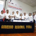 Ministra Hania Pérez y autoridades de Piura firman compromiso ante inicio de trabajos de prevención.