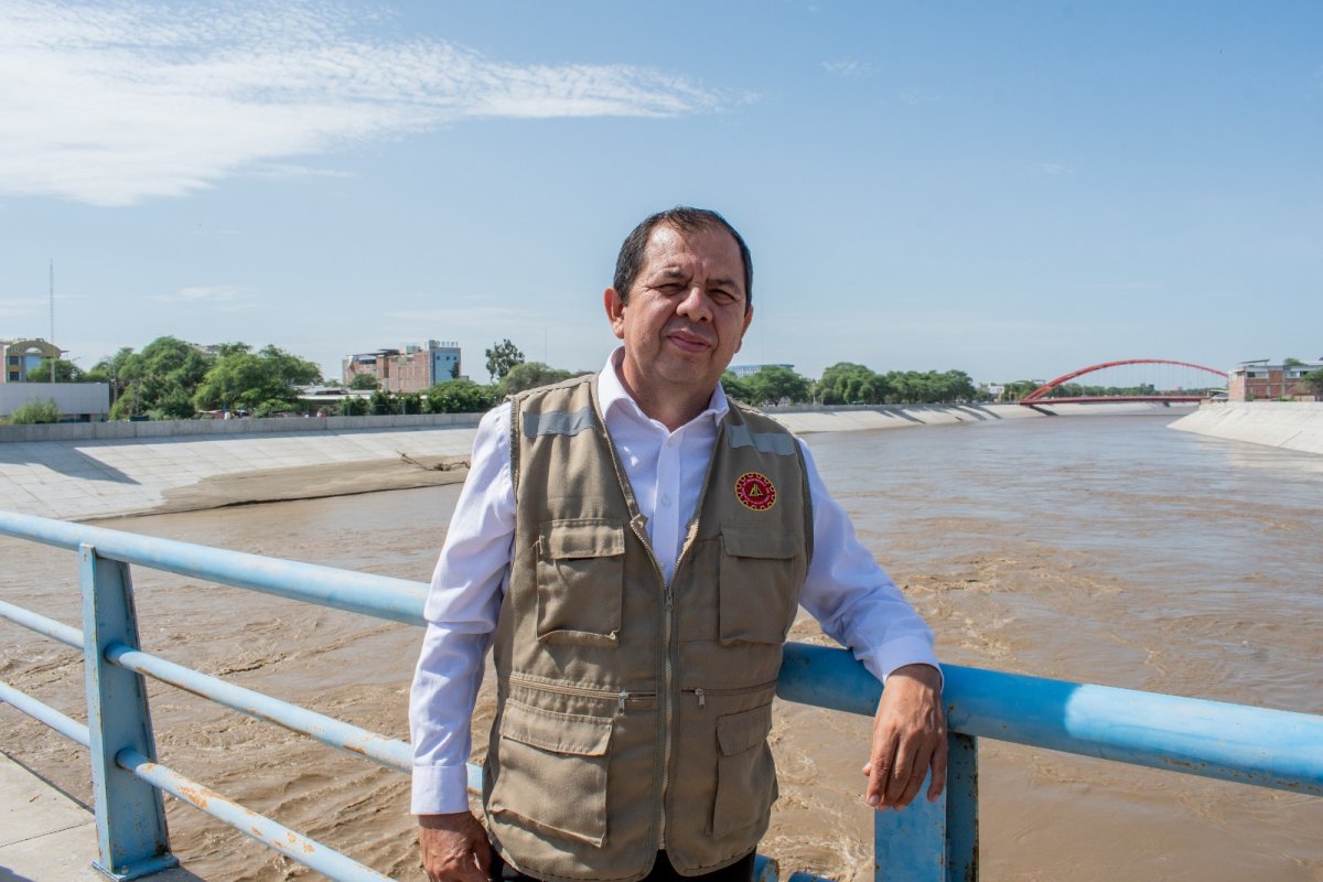 Decano del Colegio de Ingenieros: "Defensas ribereñas del río Piura podrían caerse como un castillo de naipes"