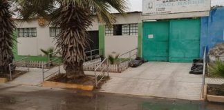 Piura: decenas de estudiantes son afectados por colapso de desagües fuera del CEBE Paul Harris